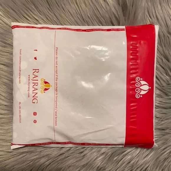 ❌SOLD❌ Mandala Gold & White 72” Round Cotton Tapestry - Picture 4 of 5